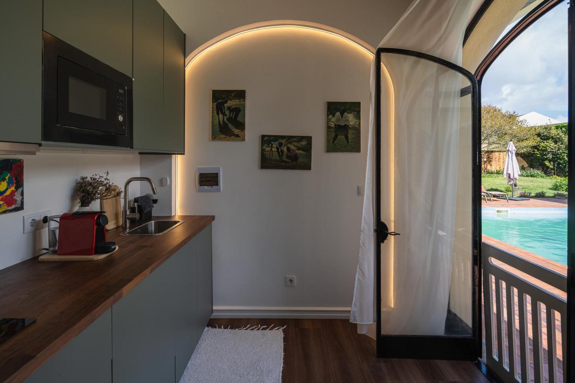 Casa Dos Arcos - Studios & Pool Понта-Делгада Экстерьер фото
